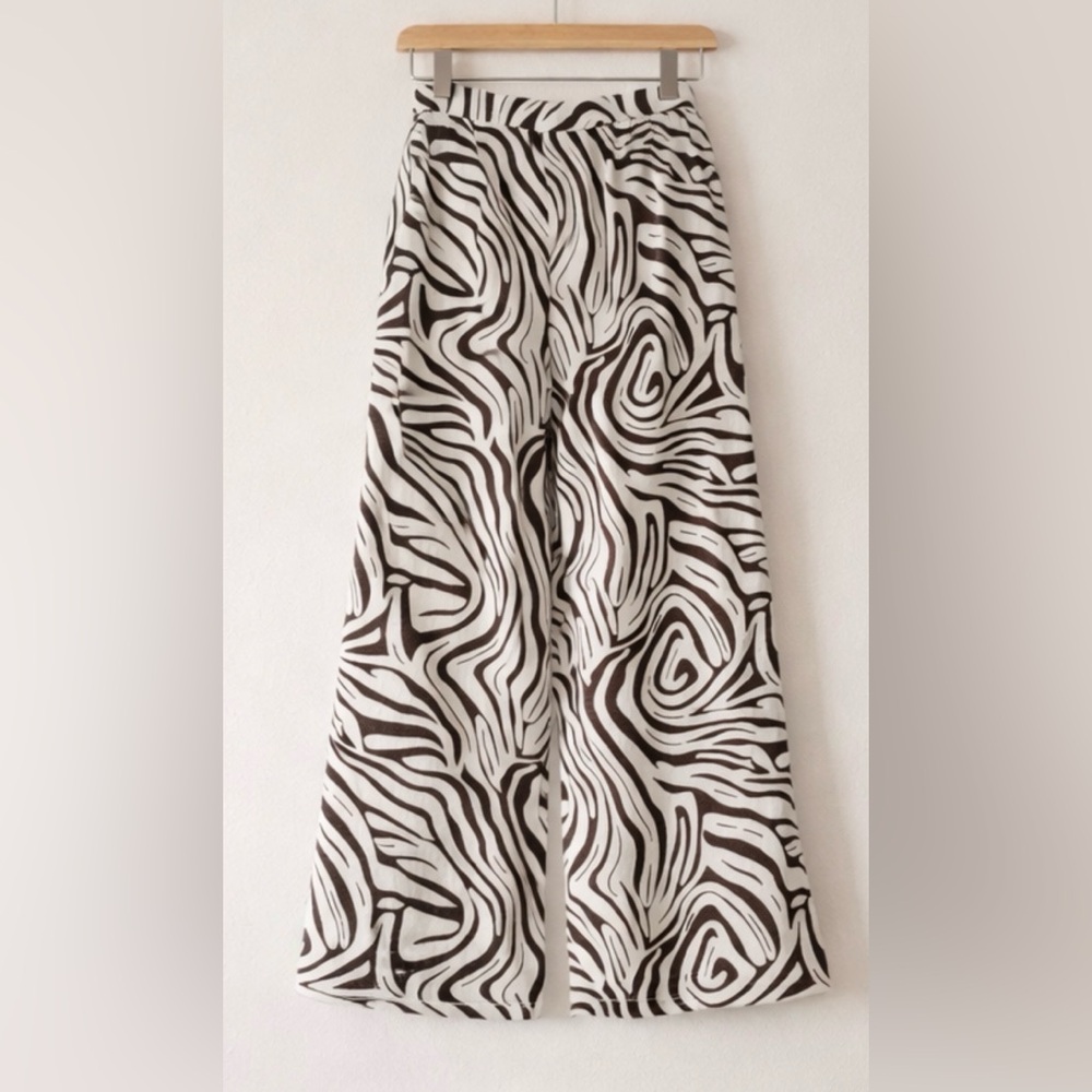 Tahari Zebra Print Cropped Wide Leg Pants | High Waist  | XS